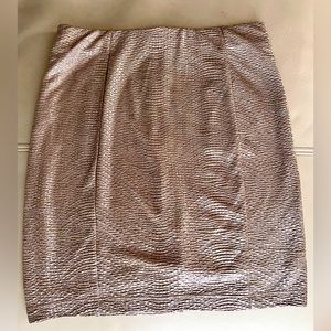 Guess Bridget Skirt in Gold, size 2